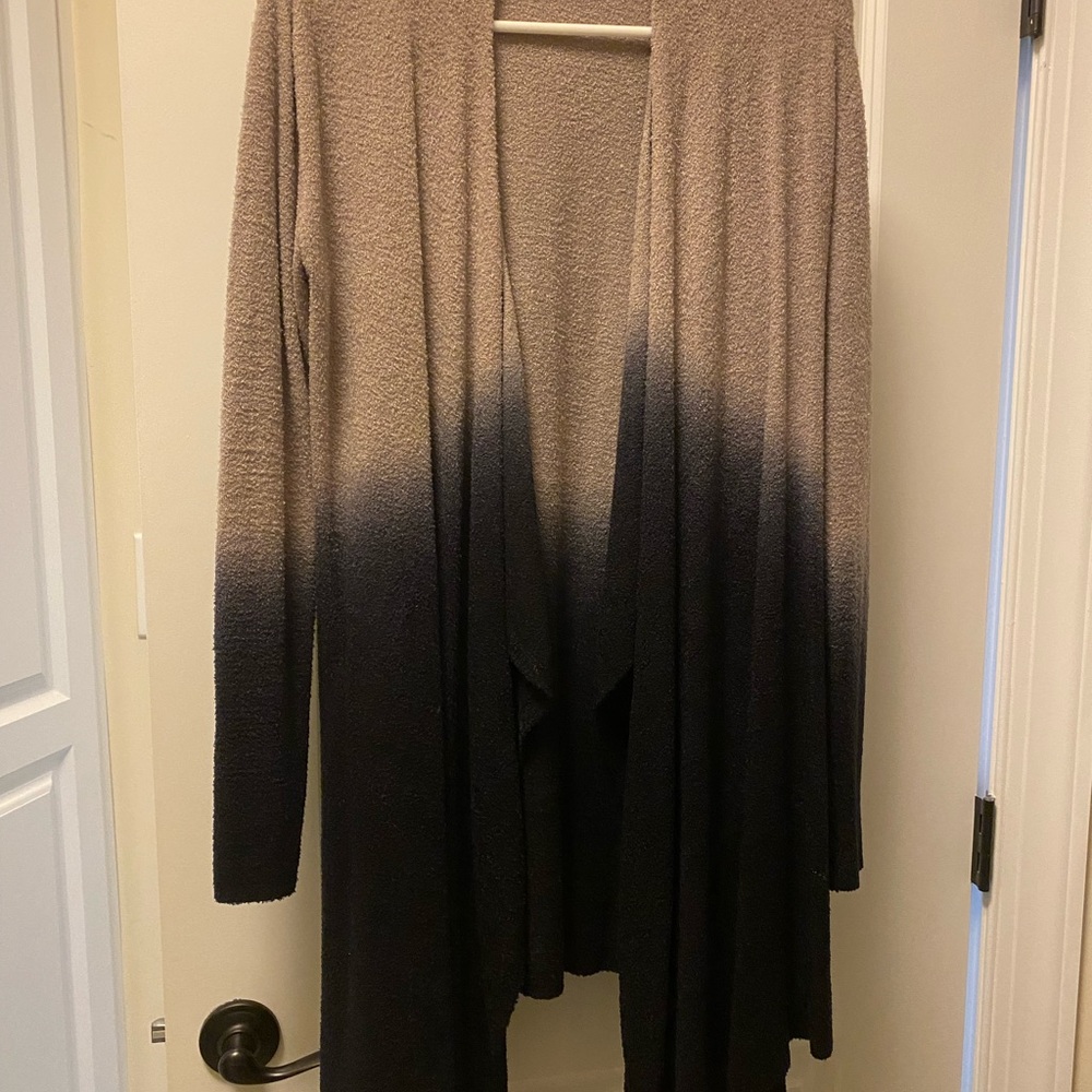 Barefoot Dreams cardigan. Size S/M but runs kinda big! So soft.